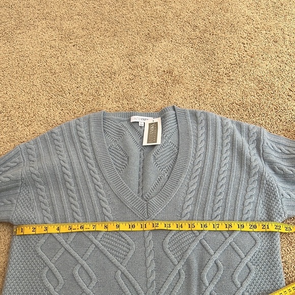 New! Intermix medium Adley cashmere/wool cable knit sweater. - Picture 12 of 12